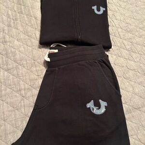 Men’s True Religion Sweatsuit